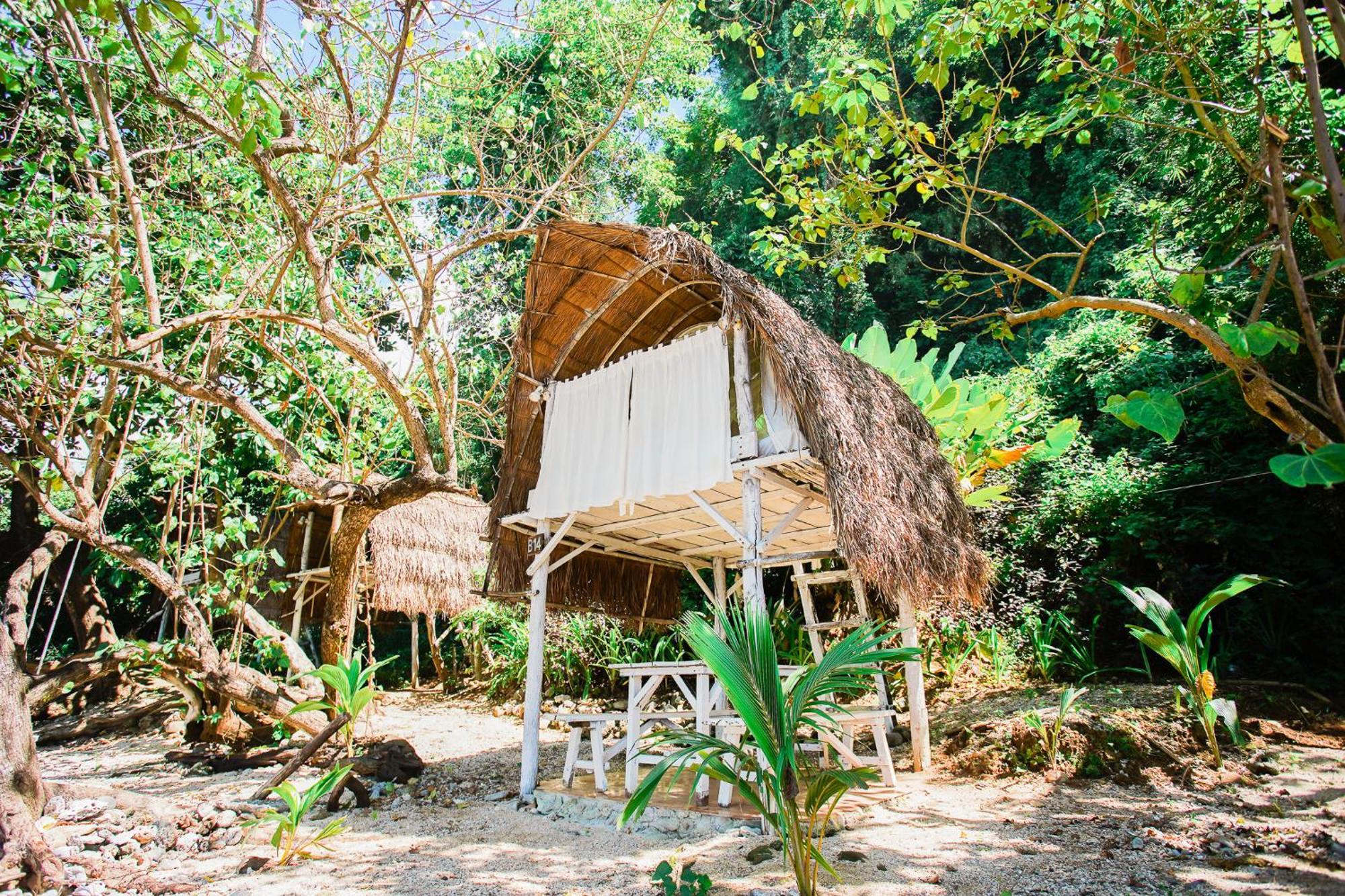 Hotel Playa La Caleta Bataan Morong  Esterno foto